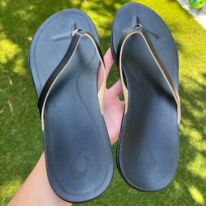 OluKai leather flip flops